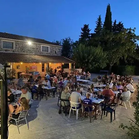 Campsite 3 Etoiles - Piscine - Eebbda *